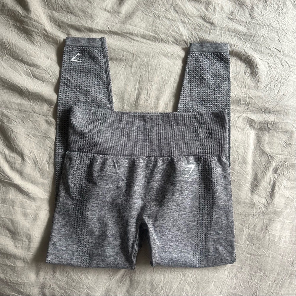 Gymshark VITAL SEAMLESS 2.0 LEGGINGS in Grey Marl Small